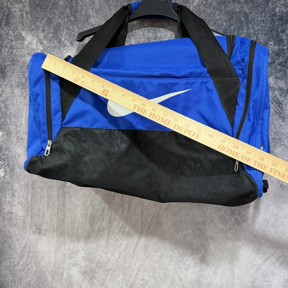 Nike Brasilia Duffel Bag Medium Royal Blue Black Gym Travel Train Sports